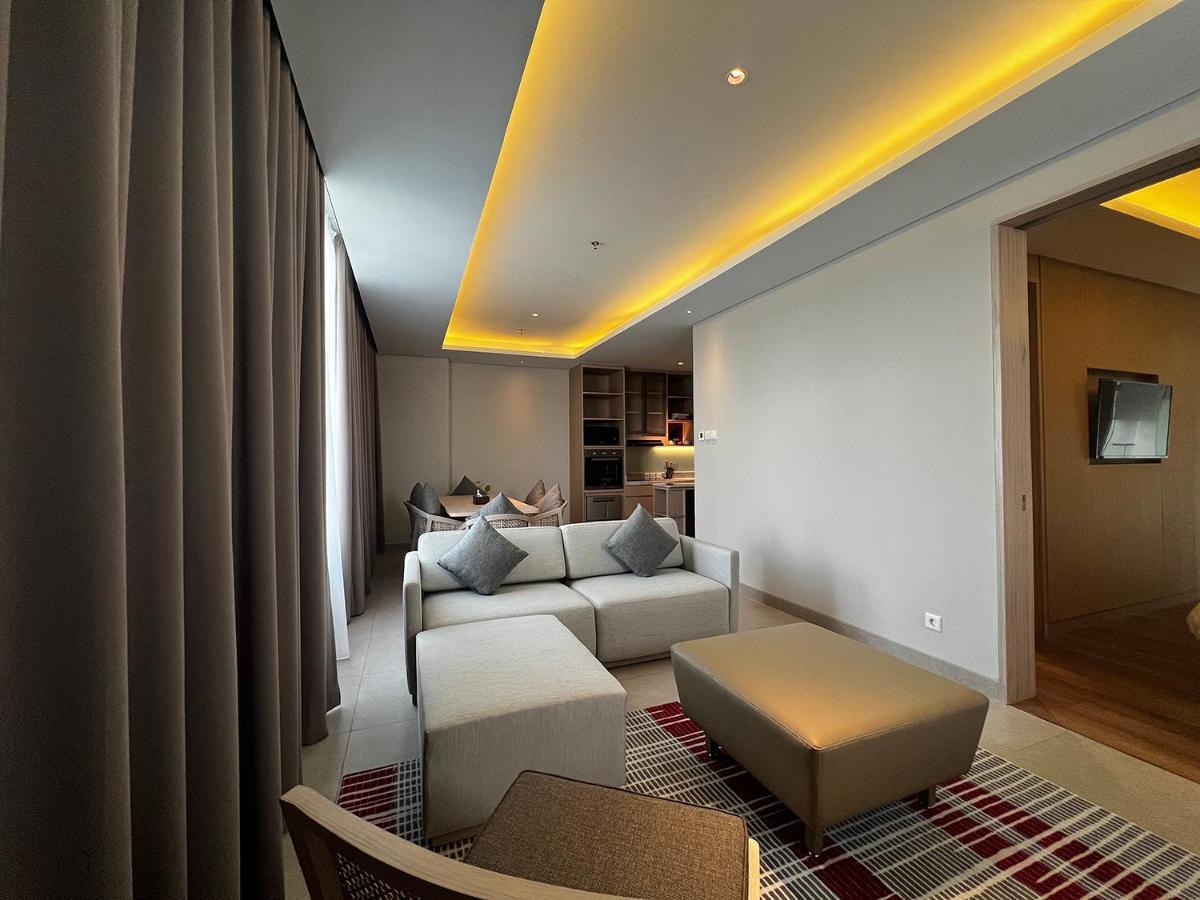Ra Suites Simatupang Джакарта Экстерьер фото