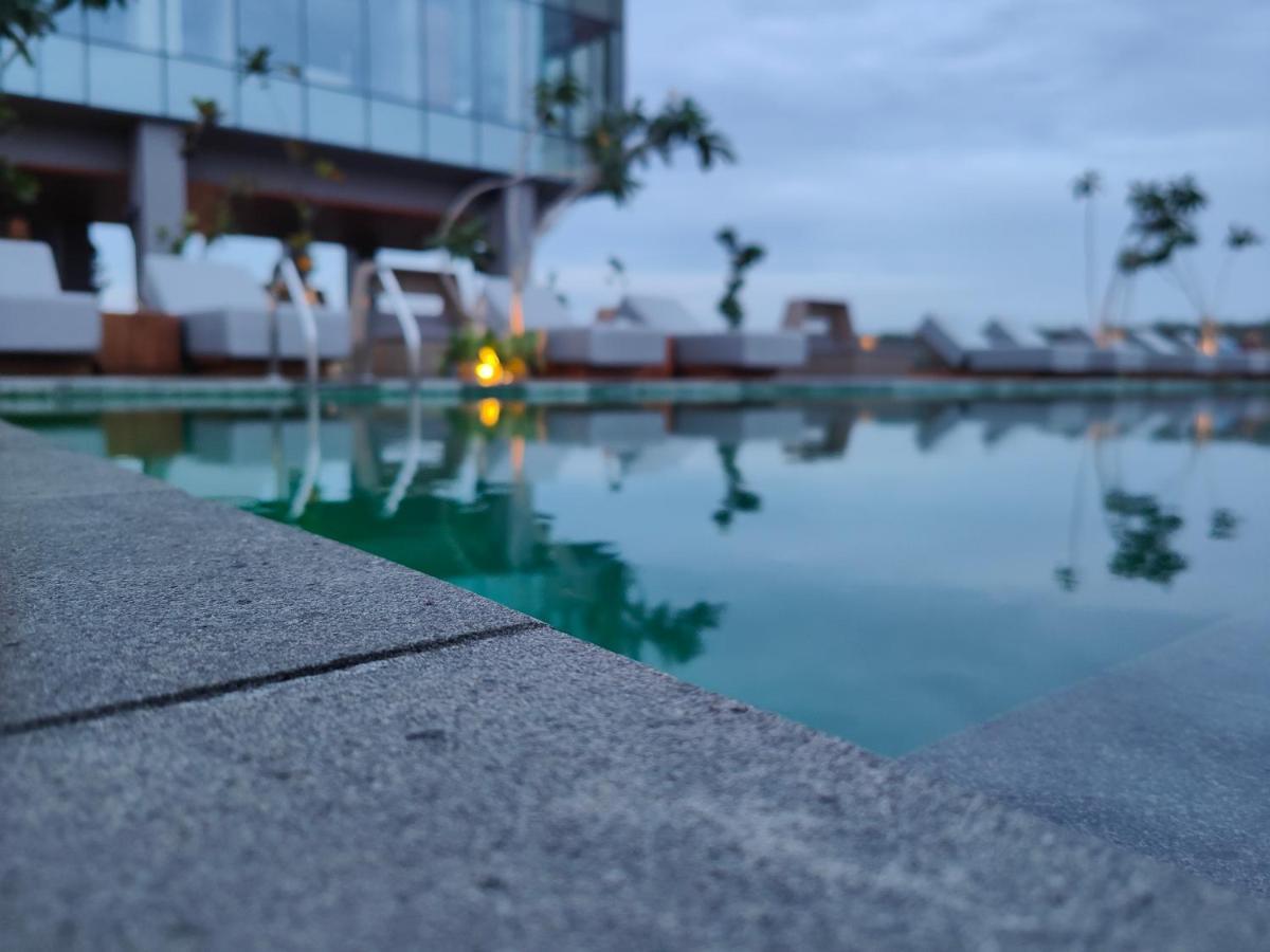 Ra Suites Simatupang Джакарта Экстерьер фото