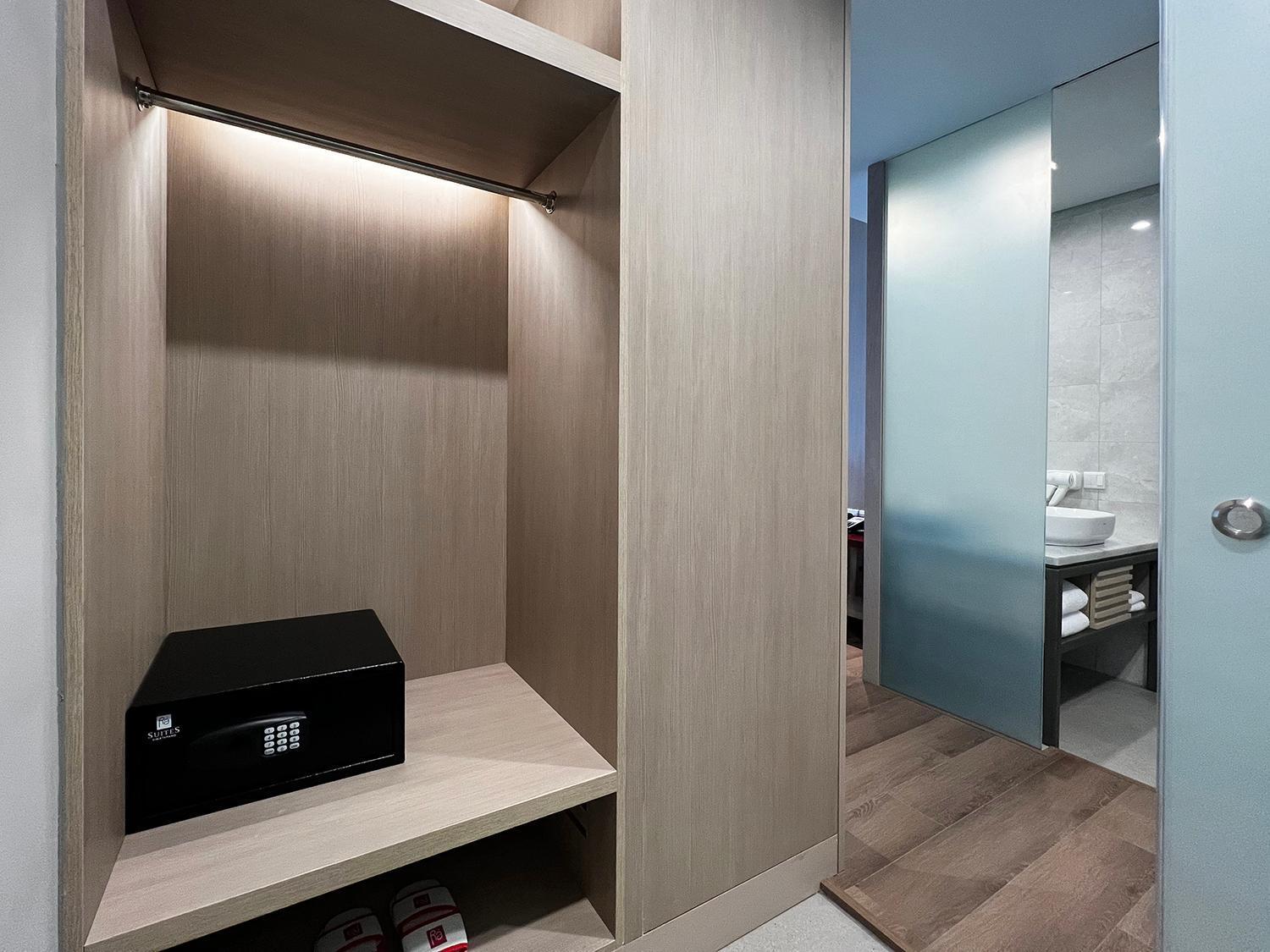Ra Suites Simatupang Джакарта Номер фото